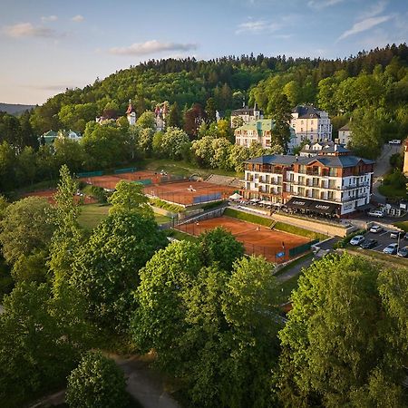 Wellness Hotel Queens Mariánské Lázně Dış mekan fotoğraf