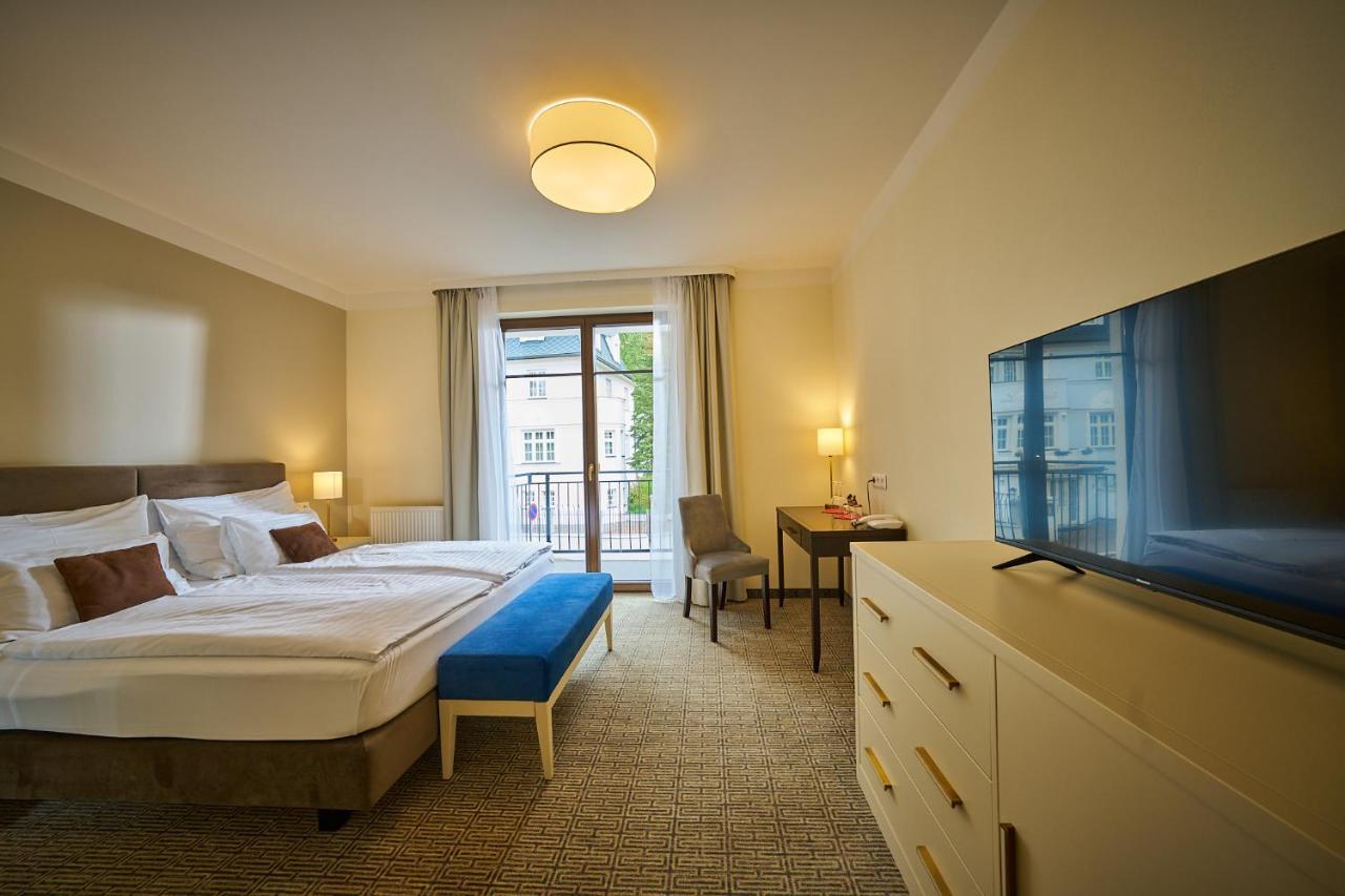 Wellness Hotel Queens Mariánské Lázně Dış mekan fotoğraf
