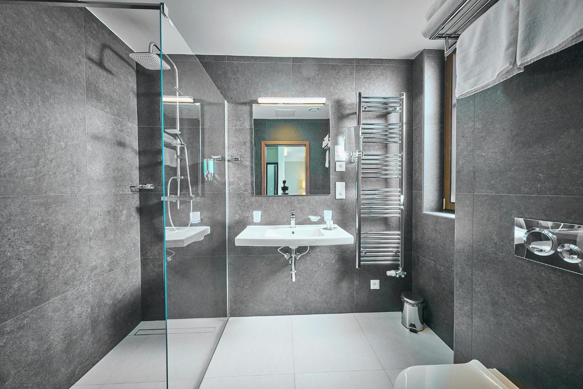 Wellness Hotel Queens Mariánské Lázně Dış mekan fotoğraf