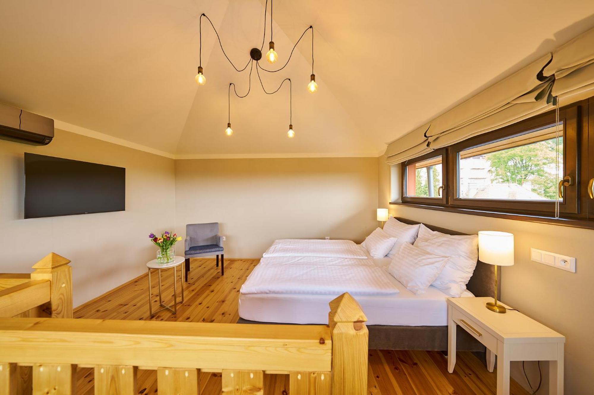 Wellness Hotel Queens Mariánské Lázně Dış mekan fotoğraf