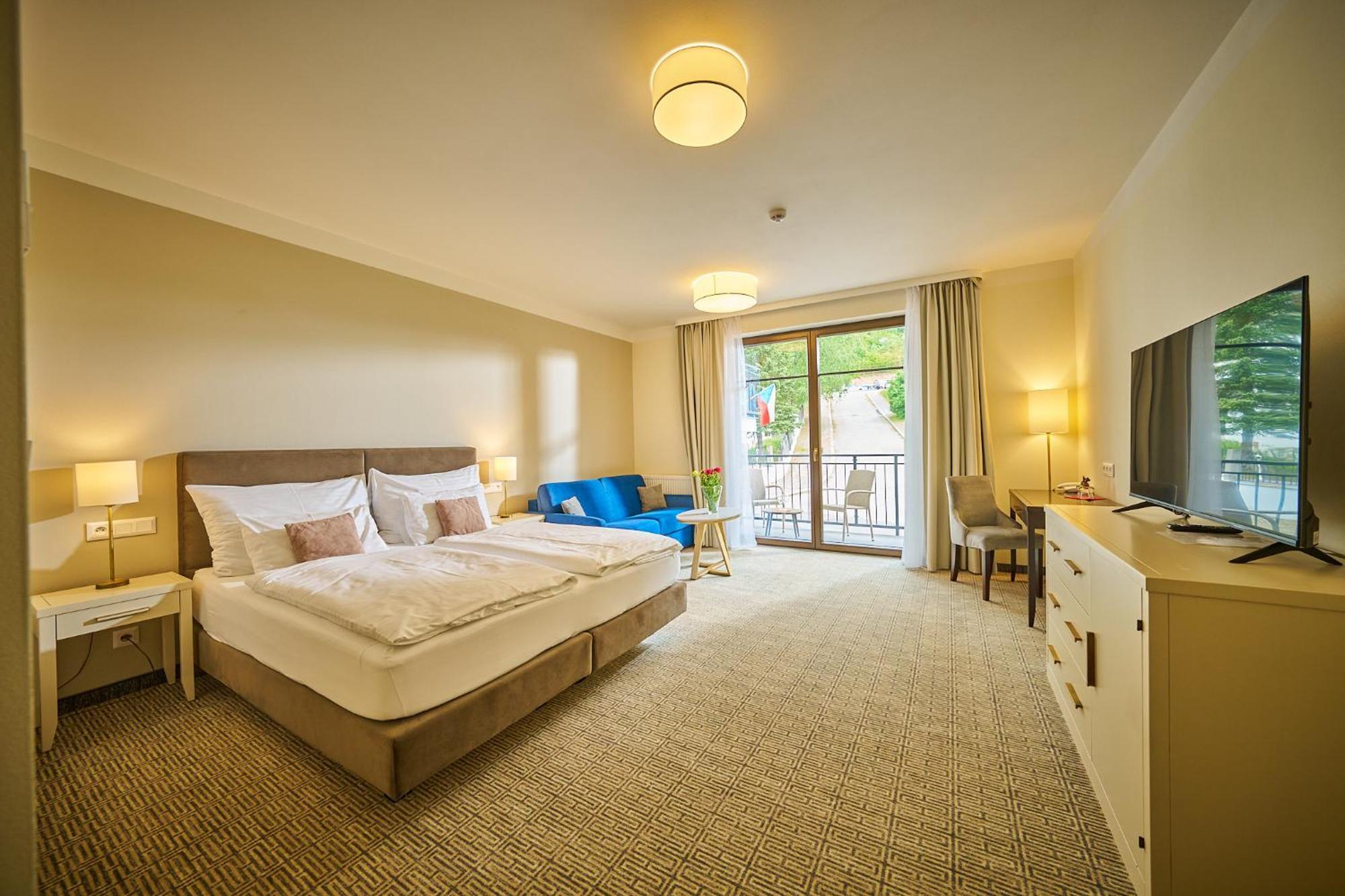 Wellness Hotel Queens Mariánské Lázně Dış mekan fotoğraf